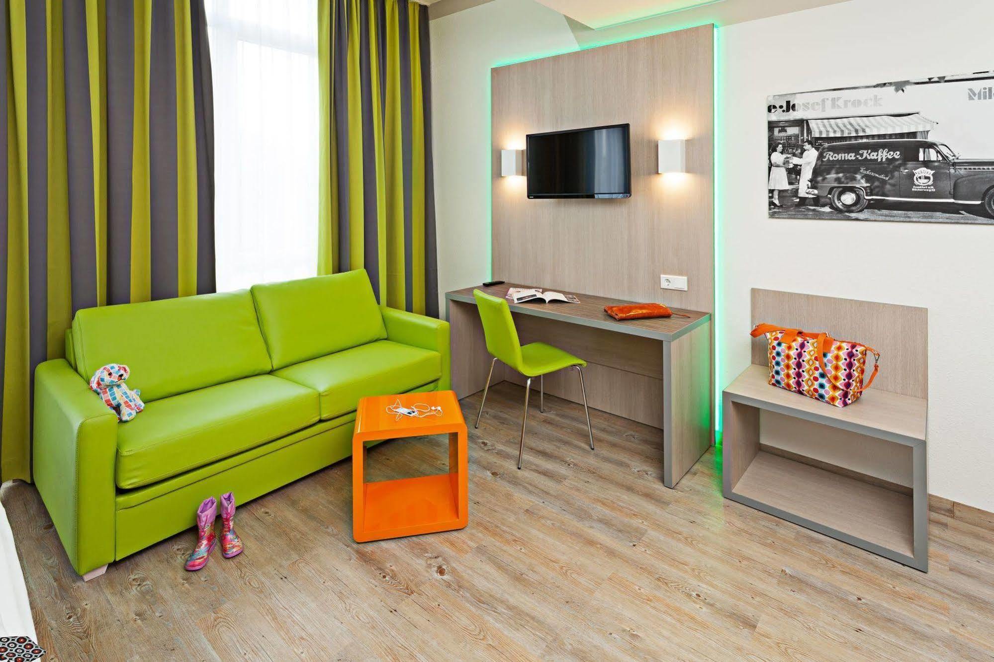 B&B Hotel Bochum Hbf-Nord Exterior photo