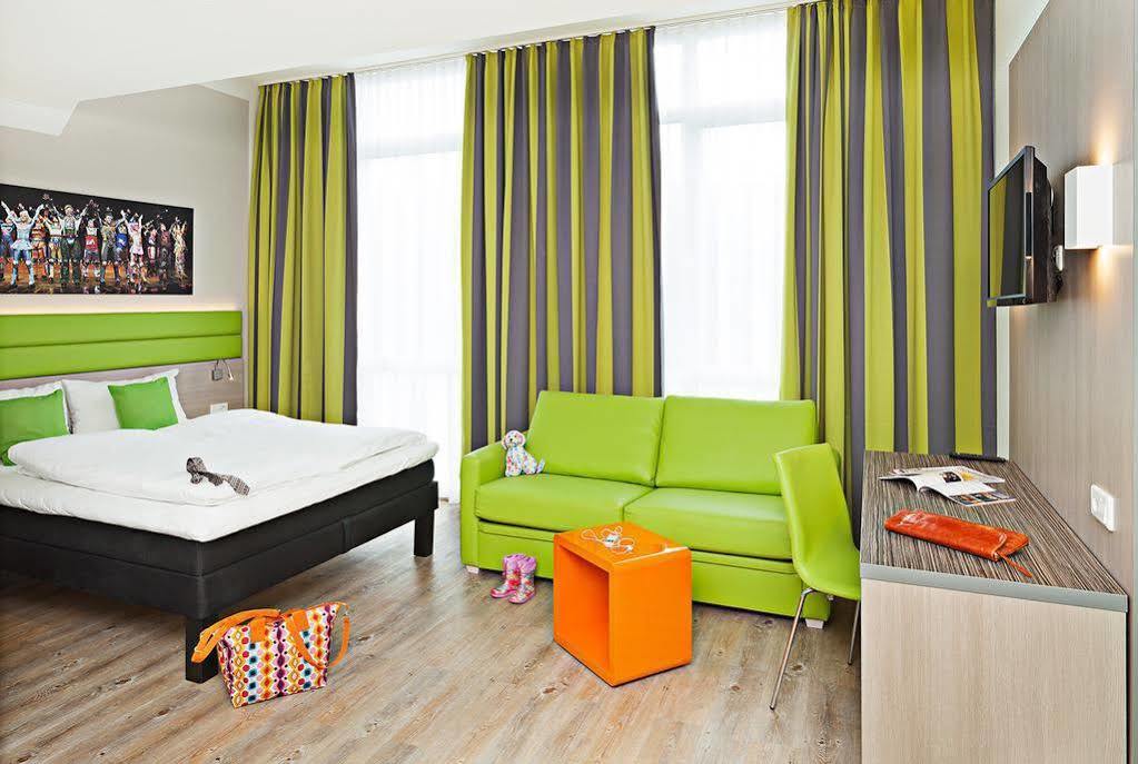 B&B Hotel Bochum Hbf-Nord Exterior photo