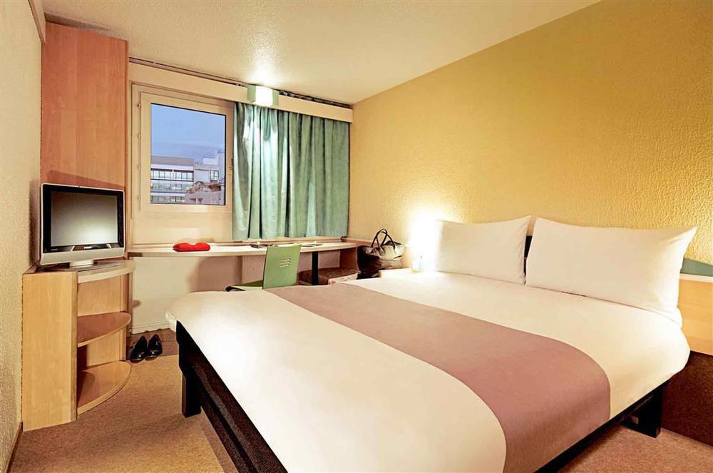 B&B Hotel Bochum Hbf-Nord Room photo